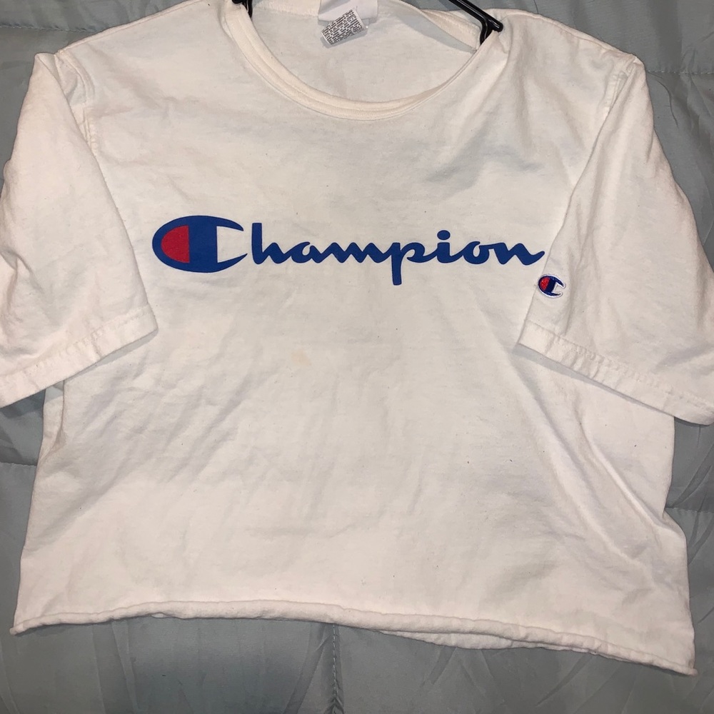 Cropped Champion T-shirt